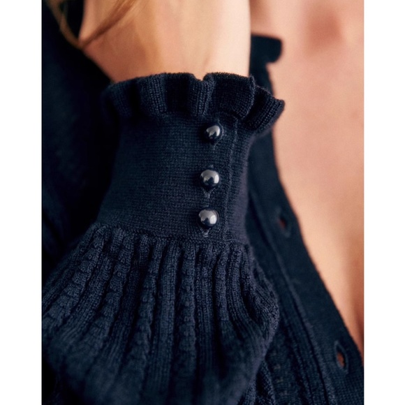 BEST Sezane Louis Cardigan - Navy Blue Knit Sweater French Causal Soft - Picture 4 of 9